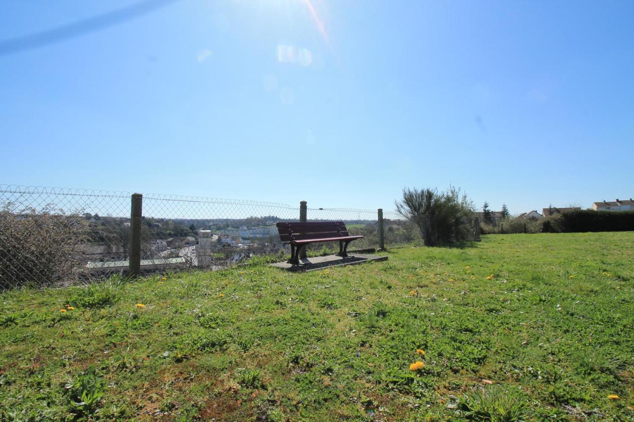 Lacolline-Ponthebert,Com - Appartement Entier Renove -Grand Parking Gratuit, Tout Equipe, Confortable, Netflix Et Amazon Prime Gratuits Et Illimites, Matelas Emma, Lave Linge, Vue Sur La Vallee, Rdc Экстерьер фото